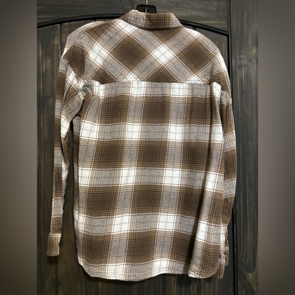 Garage Flannel - Picture 3 of 3